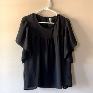 Black flowy top